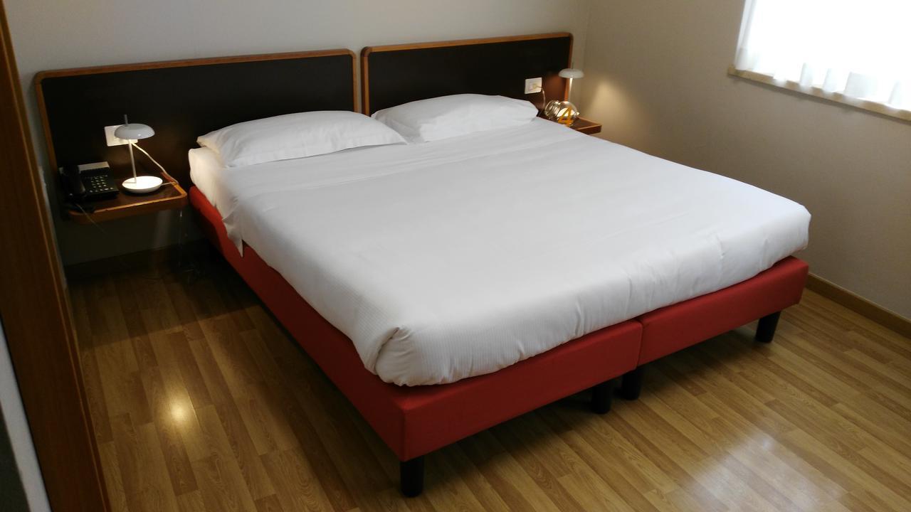 B&B Hotel Milano Ornato Dependanc Kültér fotó