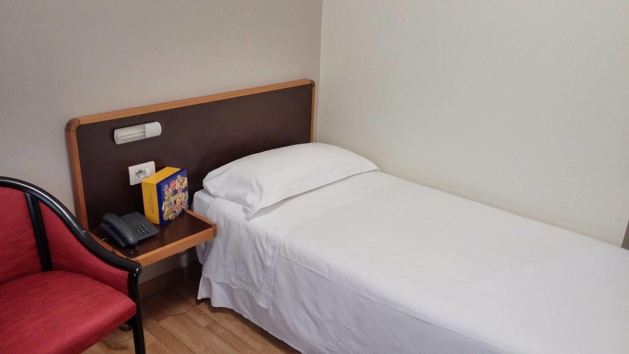 B&B Hotel Milano Ornato Dependanc Kültér fotó
